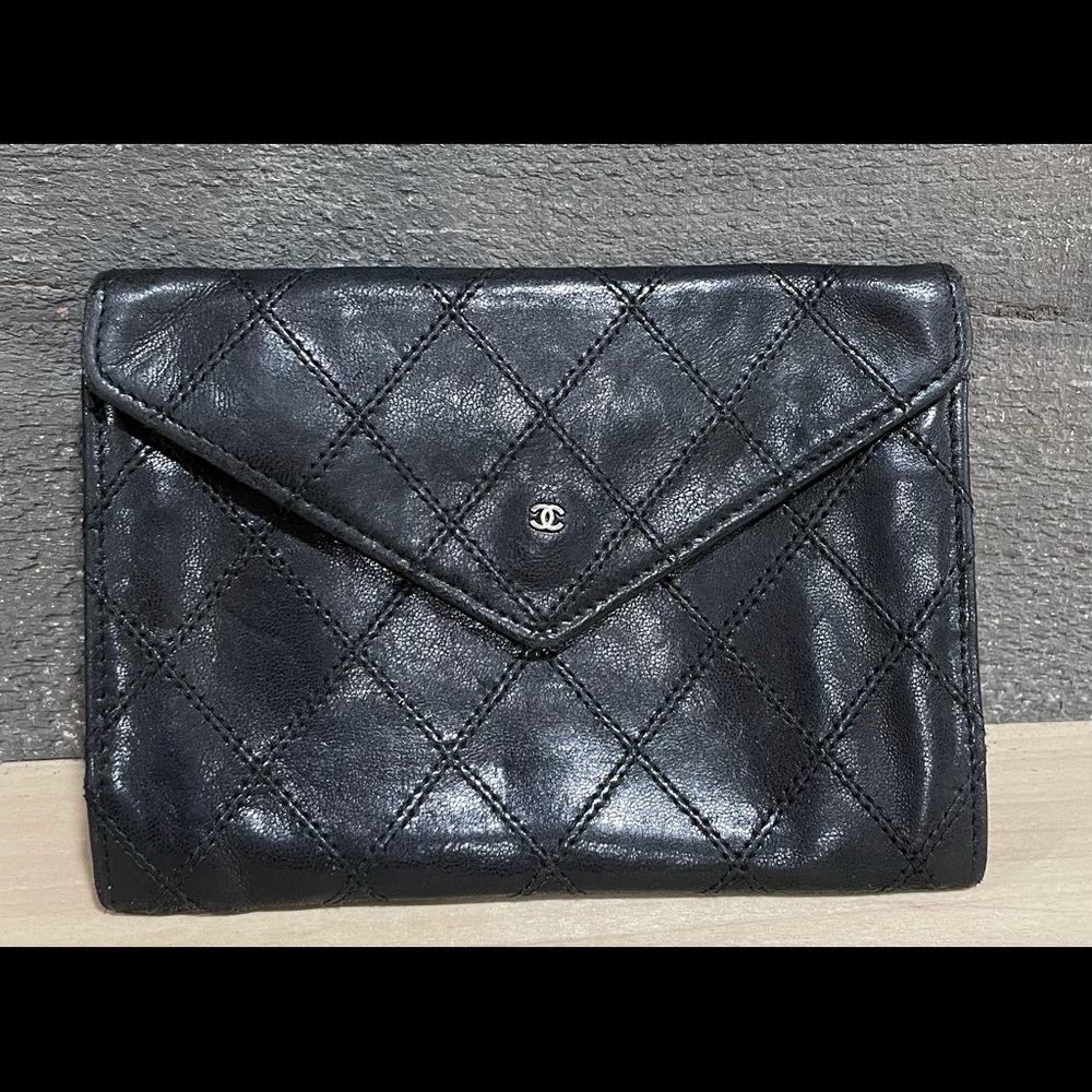 Chanel wallet